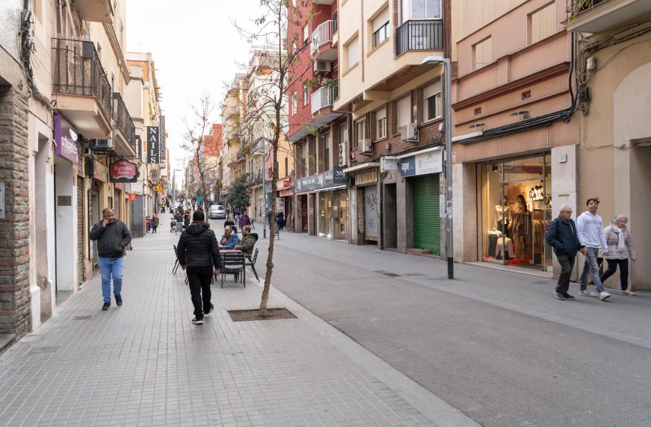 Caliu Apartments Barcelona - Camp Nou โอสปิตาเล็ต เดอ โยเบรกัต ภายนอก รูปภาพ