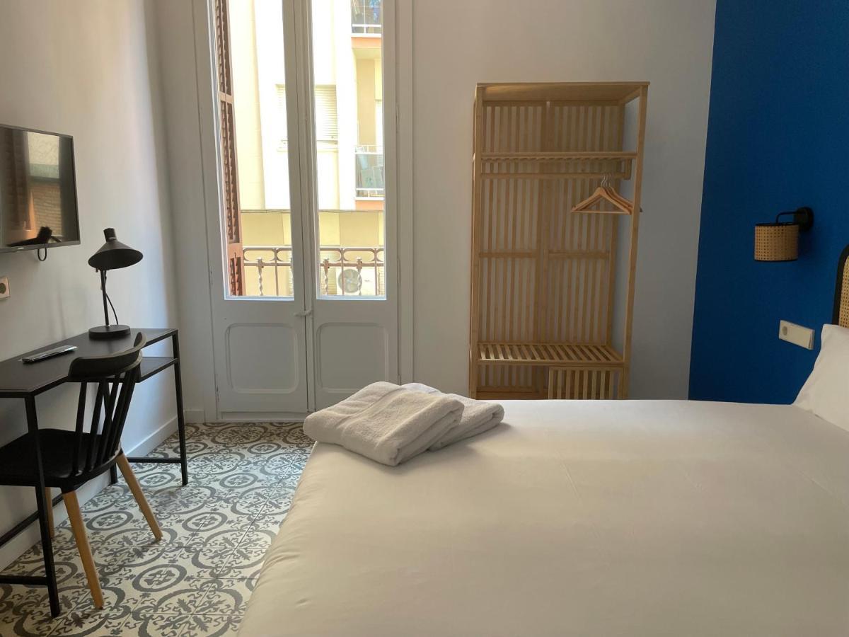 Caliu Apartments Barcelona - Camp Nou โอสปิตาเล็ต เดอ โยเบรกัต ภายนอก รูปภาพ