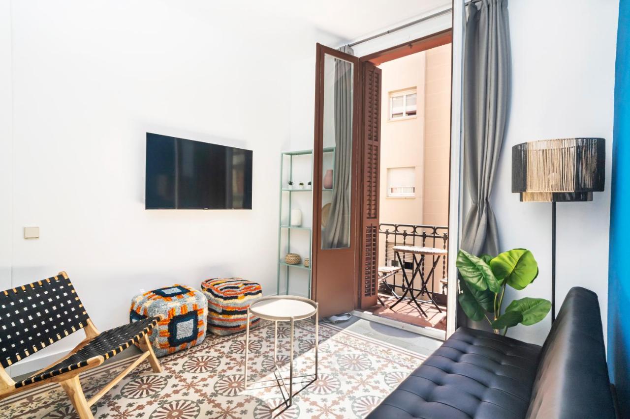 Caliu Apartments Barcelona - Camp Nou โอสปิตาเล็ต เดอ โยเบรกัต ภายนอก รูปภาพ