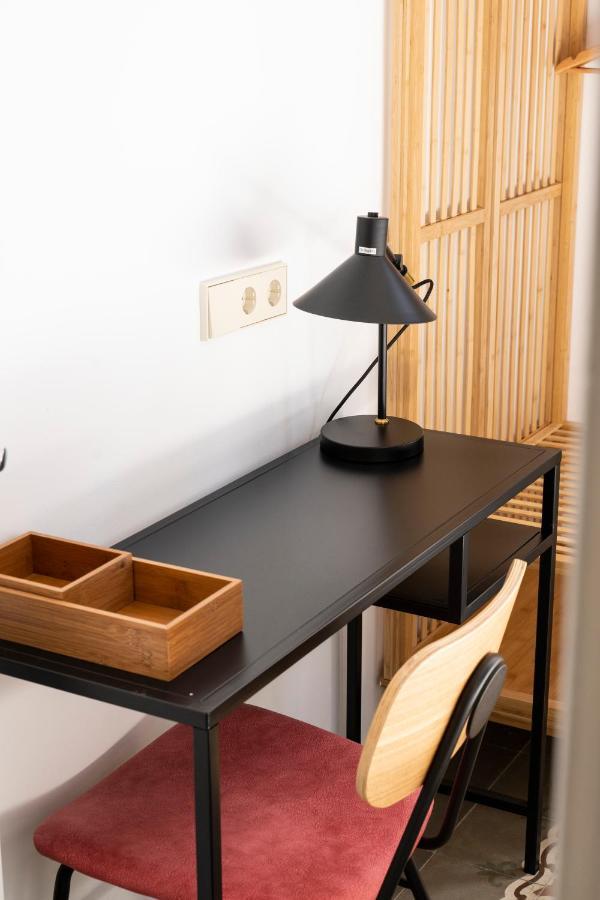 Caliu Apartments Barcelona - Camp Nou โอสปิตาเล็ต เดอ โยเบรกัต ภายนอก รูปภาพ