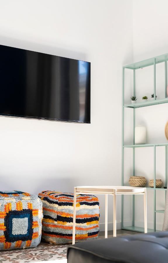Caliu Apartments Barcelona - Camp Nou โอสปิตาเล็ต เดอ โยเบรกัต ภายนอก รูปภาพ